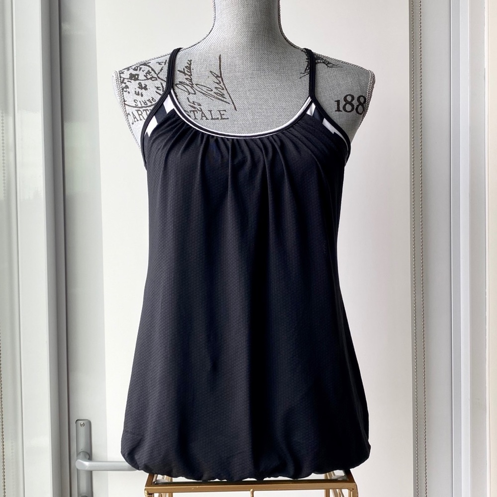 Lululemon No Limits Tank - Chevron - Picture 5 of 12